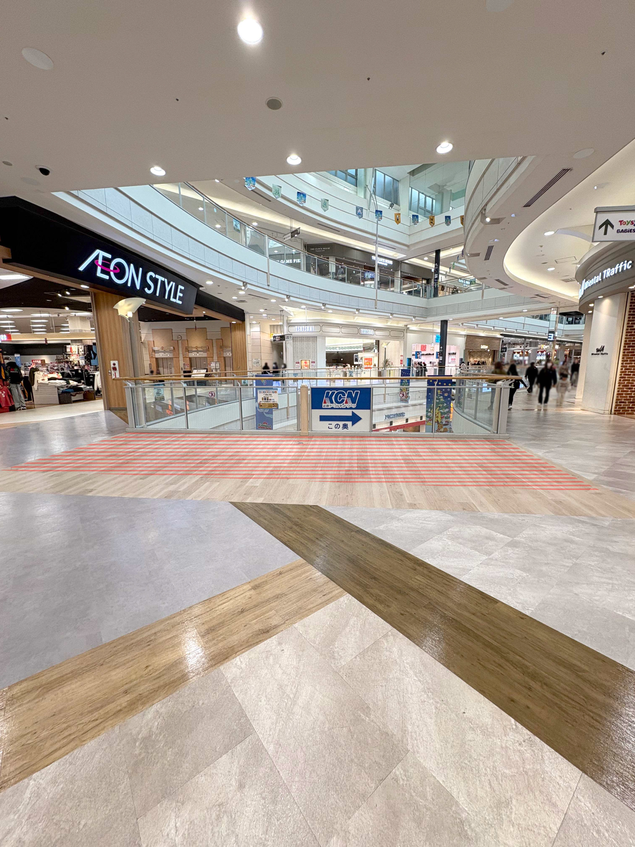 【イオンモール橿原】サウスモールエスカレーター脇（ONWARD前）