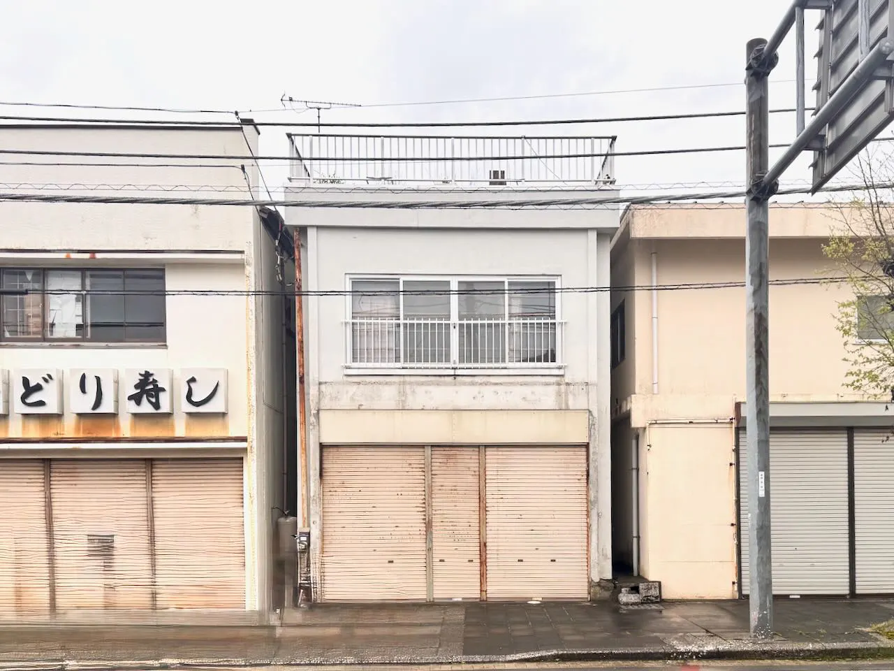 【那珂湊駅8分】通りから靴のまま立ち寄れる土間付き路面イベントスペースの画像