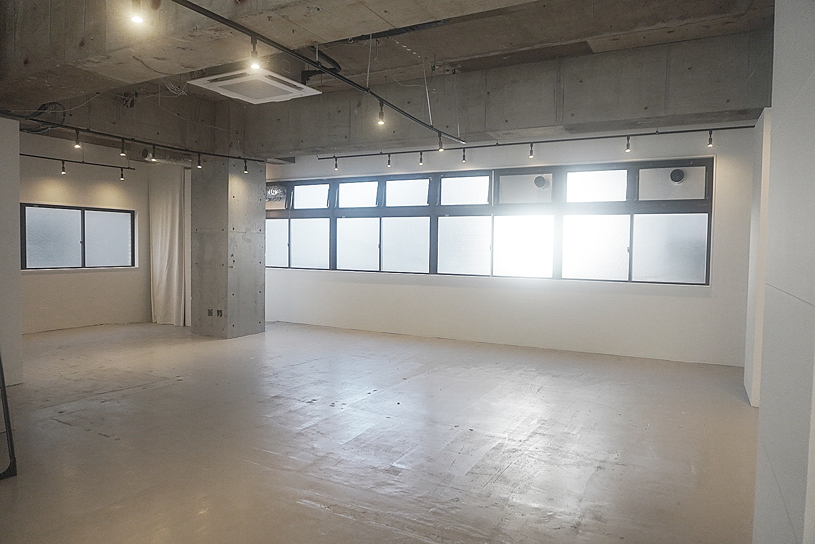 【表参道駅1分】各種展示会や受注販売会に最適！青山通り沿いの好立地環境で使い勝手の良い133㎡の広さを誇るギャラリースペースの画像8