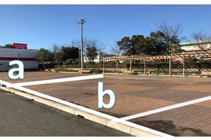 【イオンタウン菰野】大規模車両展示や企業プロフィールに最適なけやき広場イベントスペース(全区画利用)