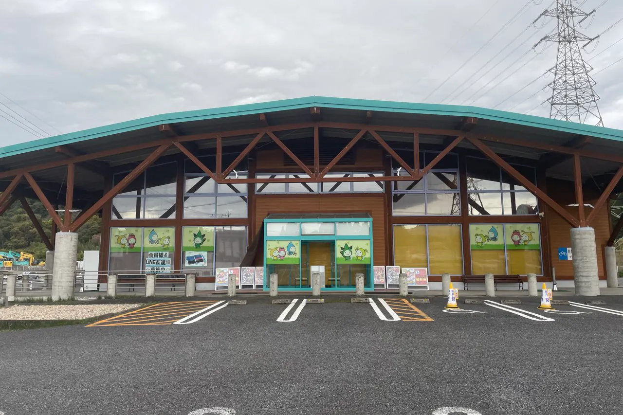 【ダイナム鹿児島薩摩川内店ゆったり館】キッチンカー出店やプロモーションイベントに最適なアミューズメント施設のイベントスペース