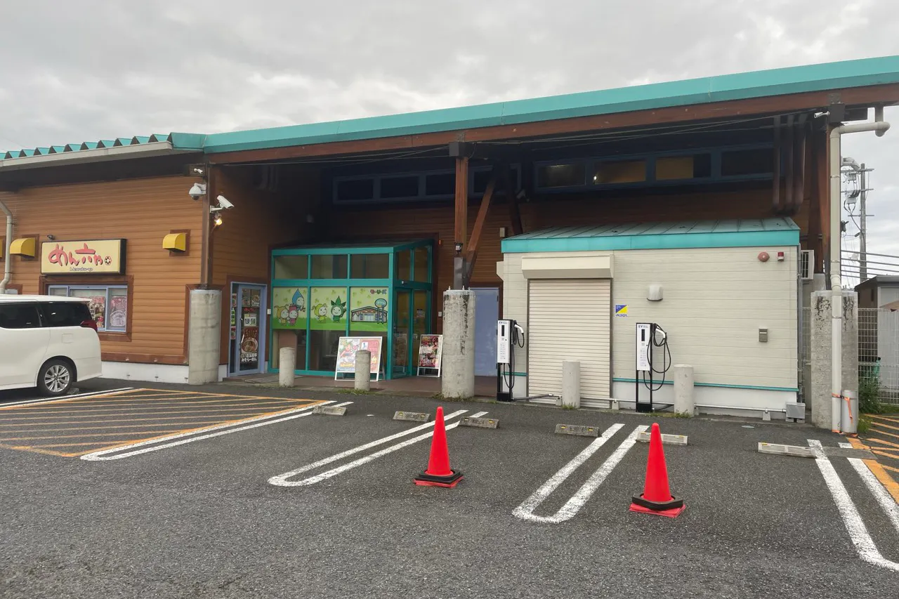 【ダイナム鹿児島薩摩川内店ゆったり館】キッチンカー出店やプロモーションイベントに最適なアミューズメント施設のイベントスペース