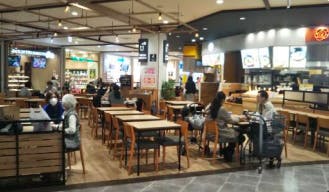 【イオン藤井寺ショッピングセンター】モール内広告 フードコートの画像