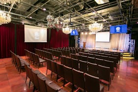 【渋谷駅2分】社員総会や大型の講演会に活用できるステージ完備のイベントスペース