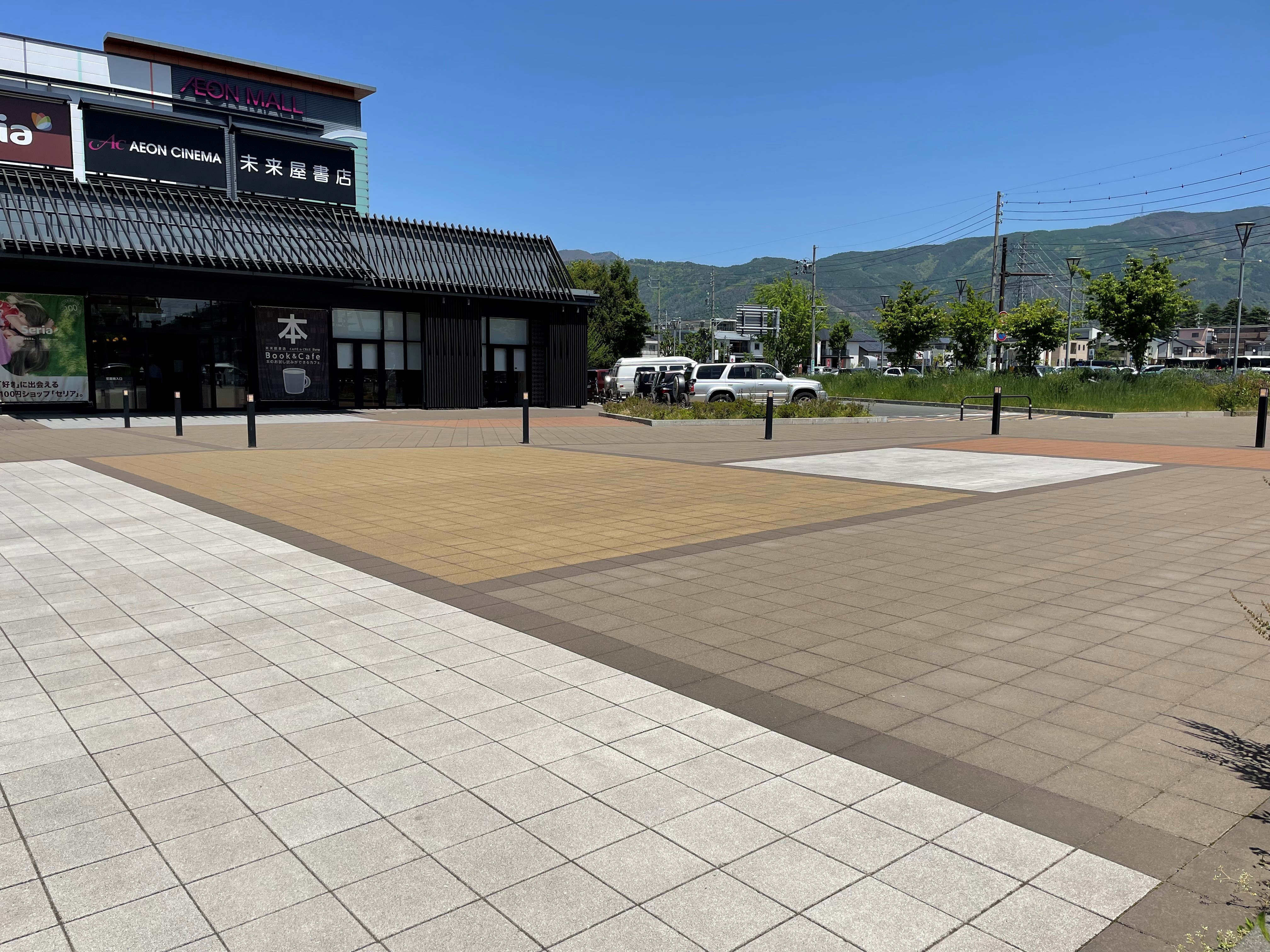 【イオンモール松本】空庭 やまびこ広場