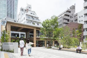 【北谷公園】公園を利用した幅広い業種に適したパブリックスペース(ランウェイエリア)