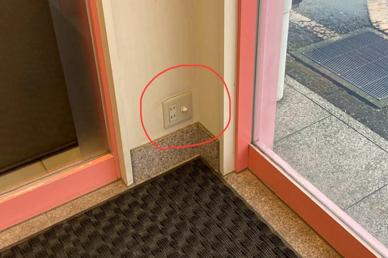 【ダイナム石川かほく店ゆったり館】キッチンカーや各種プロモーションイベントでの出店に最適なアミューズメント施設のイベントスペース