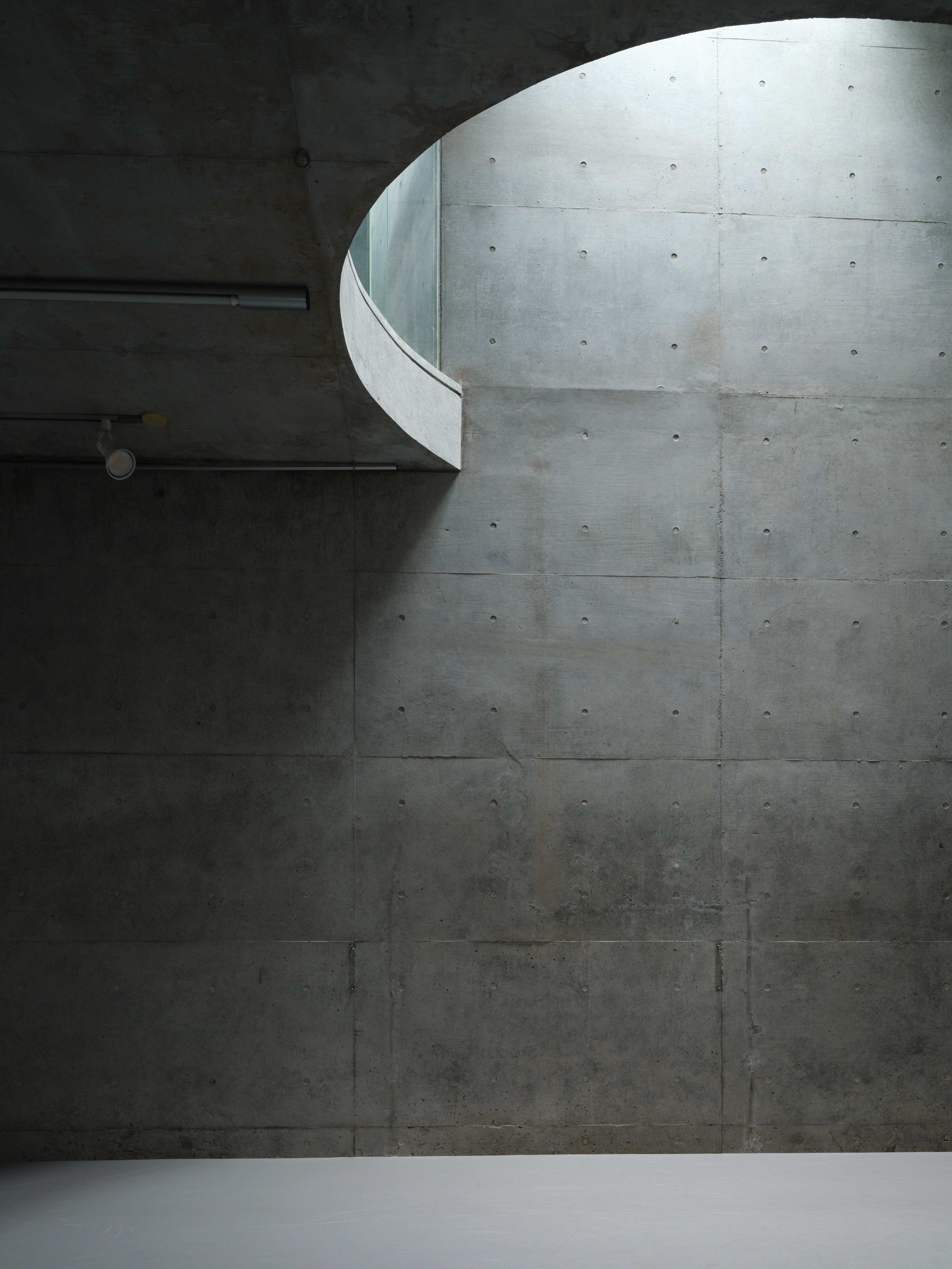 【東高円寺駅10分】アパレルやアートの展示会、撮影に最適なコンクリート打ちっぱなしのデザイナーズスペースの画像11