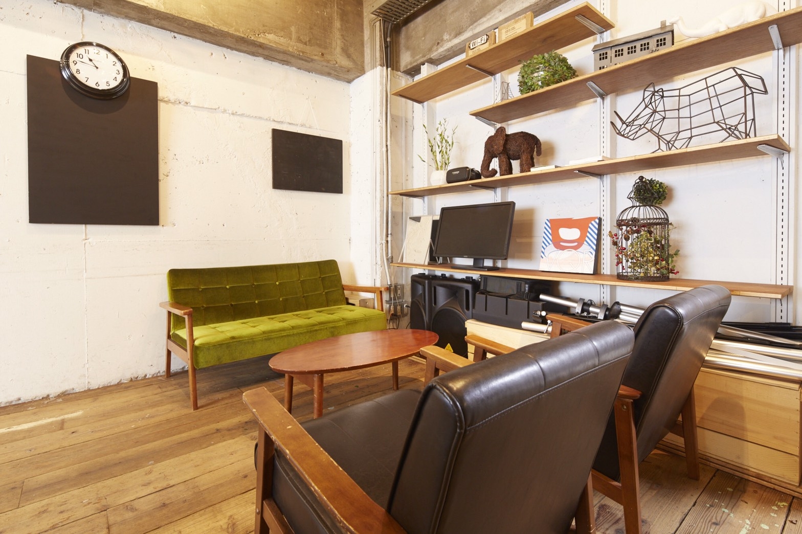 棚などを使い装飾もしていただけます。