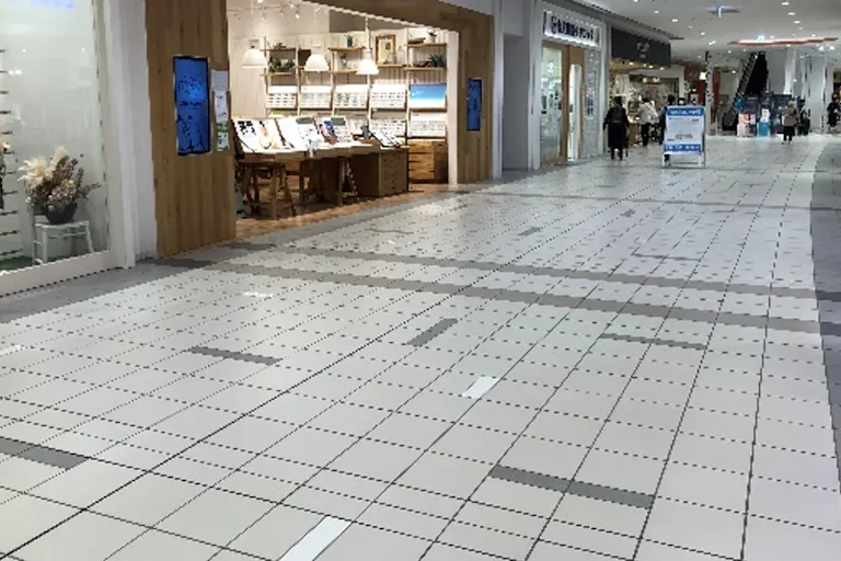 【ららぽーと海老名】1-⑥ 北東通路の画像1