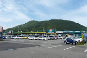 【HIヒロセスーパーコンボ南延岡店】プロモーションイベントに最適なホームセンターの屋外スペース