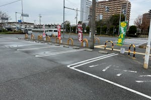【フィッシングマックス泉大津店】キッチンカーやプロモーションに最適な人通りの多い駐車場スペース