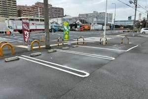 【フィッシングマックス泉大津店】キッチンカーやプロモーションに最適な人通りの多い駐車場スペース