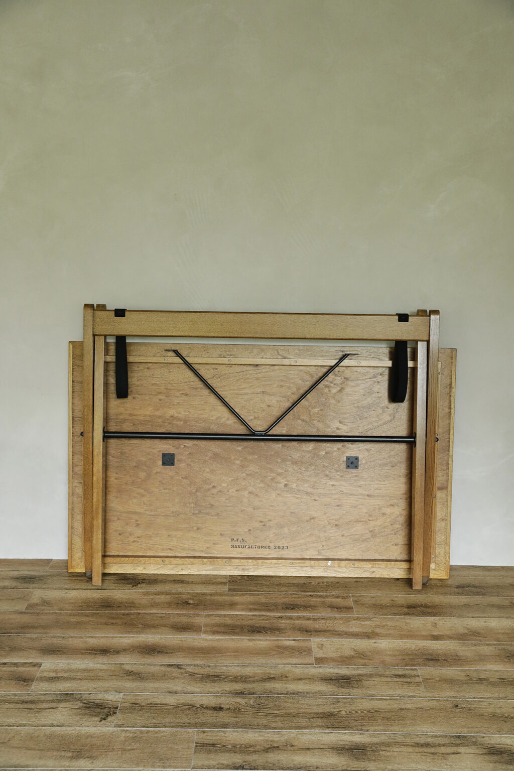 【駒場東大前駅8分】展示会やポップアップストアに適した吊り下げハンガーなど重機も充実したレンタルスペース