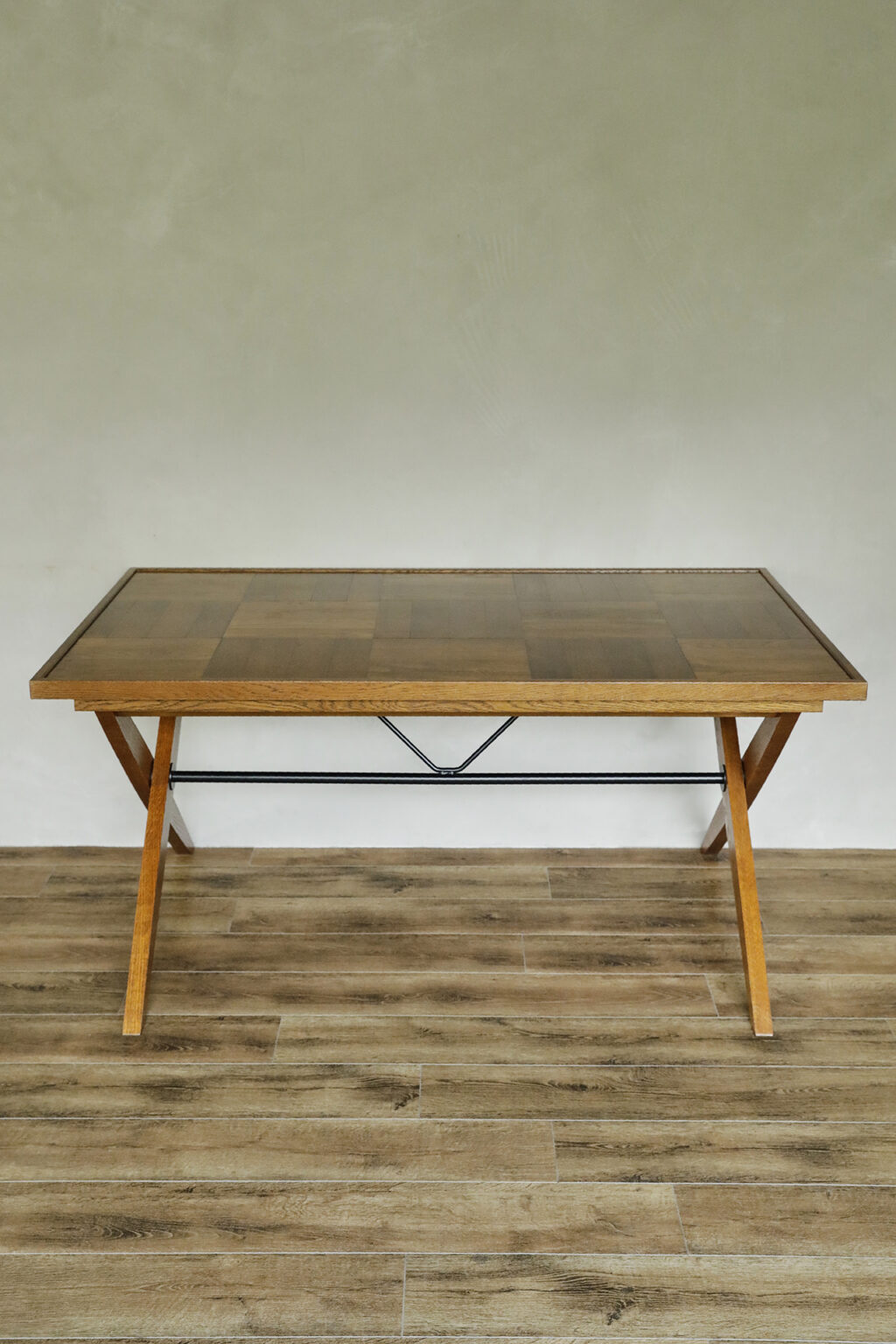 【駒場東大前駅8分】展示会やポップアップストアに適した吊り下げハンガーなど重機も充実したレンタルスペース