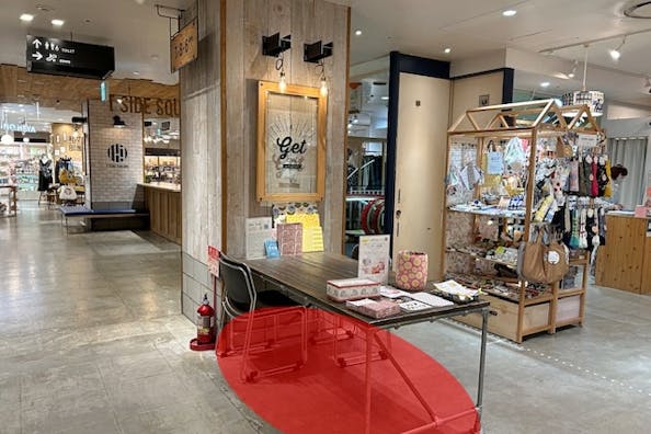 【T-FACE】小規模なポップアップ出店やワークショップ等に最適な施設6階にあるスペース