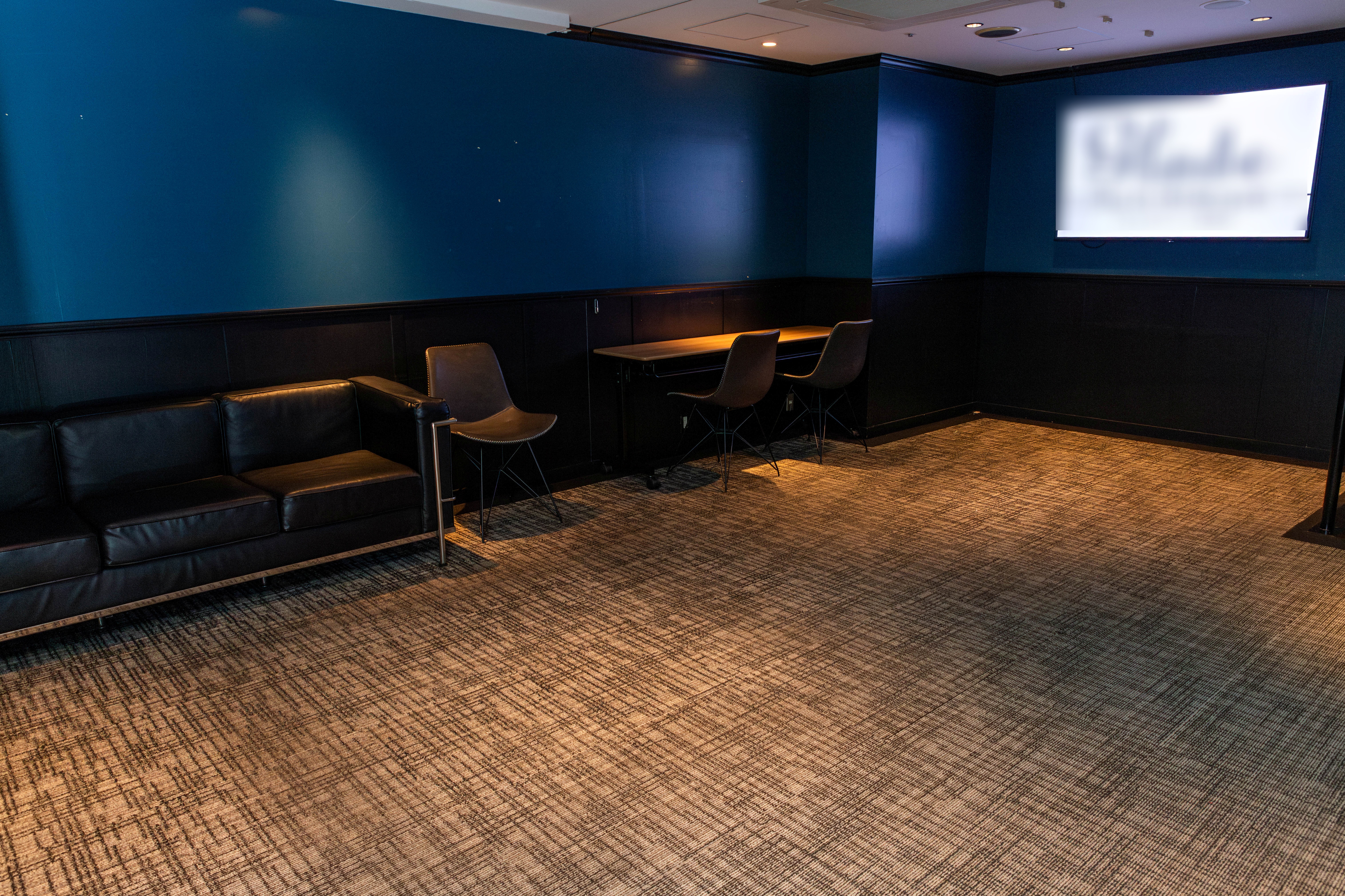 控室②（有料 5,500円(税込)/1H※最短3時間～）