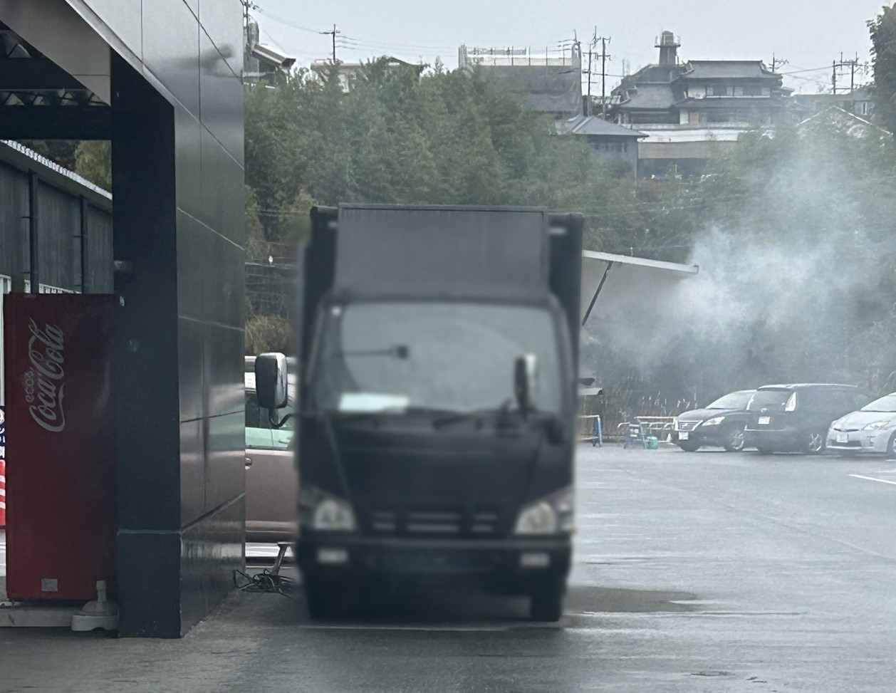 【メガセンタートライアル上熊本店】食物販に適したキッチンカー専用イベントスペース①