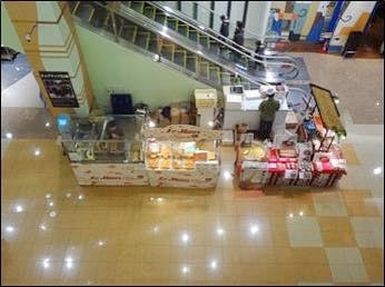 【イオンモール盛岡南/1Fチャグチャグ広場】各種プロモーションイベントや物販イベントに最適なエスカレーター付近にある視認性抜群のイベントスペース