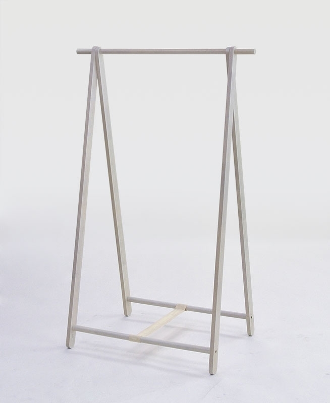 木製ハンガーラック