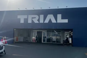 【スーパーセンタートライアル千代田店】キッチンカースペース