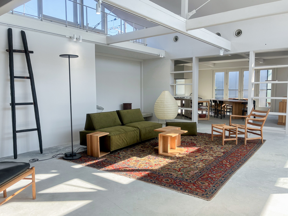 【新井薬師前駅2分】撮影や展示会に シンプルでモダンな空間のハウススタジオ（Bst）