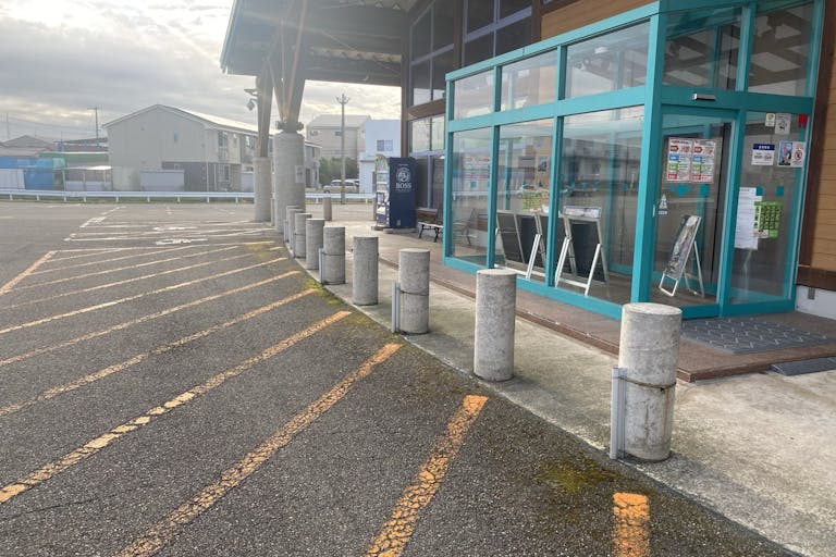 【ダイナム石川金沢専光寺店ゆったり館】キッチンカーでの出店に最適なアミューズメント施設の駐車場イベントスペースの画像3