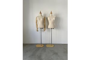 【天神駅4分/土日利用がお得です】アパレルの展示販売会やポップアップストアに最適な白壁・コンクリート調のイベントスペース