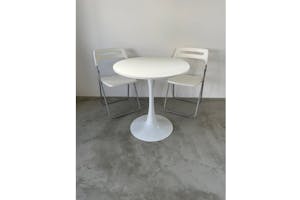 【天神駅4分/土日利用がお得です】アパレルの展示販売会やポップアップストアに最適な白壁・コンクリート調のイベントスペース