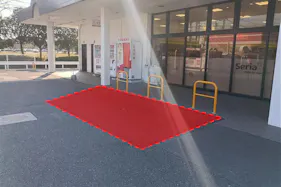 【ゆめマート 本城】屋外軒先(セリア側入口) キッチンカーや販促プロモーションにおすすめな催事イベントスペース