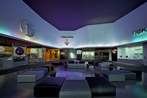 【T・ジョイ出雲】プロモーションや撮影に最適なロビースペース