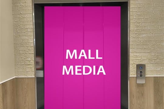 【イオンモール新利府】モール内広告 エレベーター