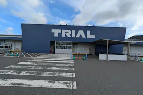 【スーパーセンタートライアル門司片上海岸店】キッチンカー出店が可能な屋外スペース