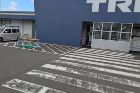 【スーパーセンタートライアル門司片上海岸店】キッチンカー出店が可能な屋外スペース