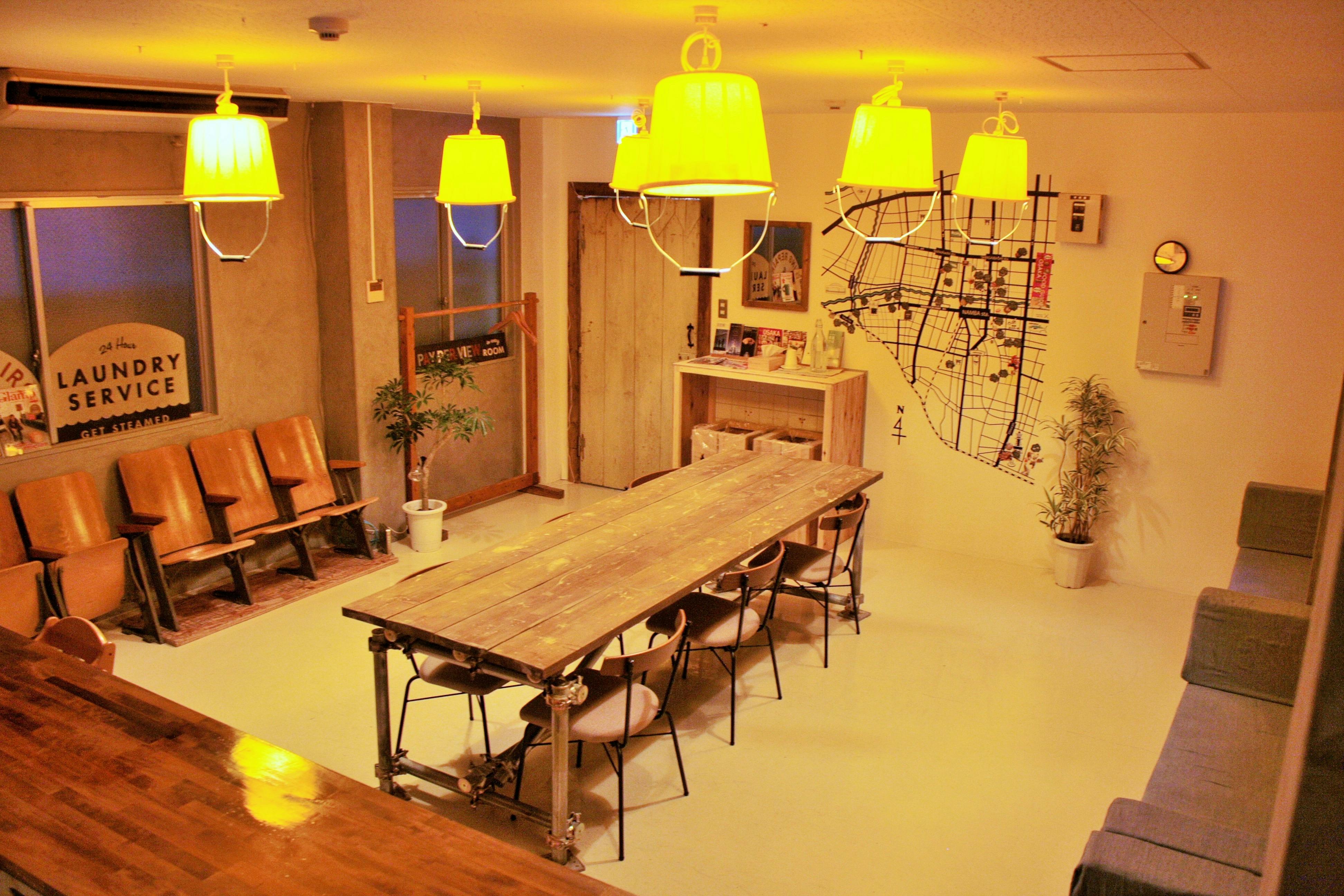 【大正駅6分】展示会やワークショップに適した木の温もりを感じるイベントスペースの画像