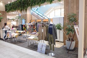 【アミュプラザおおいた】ファッション関係の雑貨や、アパレル商品の物販催事に適したコンパクトなイベントスペース1F イーストガーデン