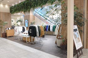 【アミュプラザおおいた】ファッション関係の雑貨や、アパレル商品の物販催事に適したコンパクトなイベントスペース1F イーストガーデン