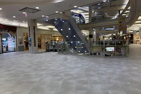 【イオンモール八幡東】2Fイオン直営前