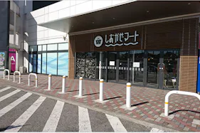 【イオンモール富津】専門店南入口外