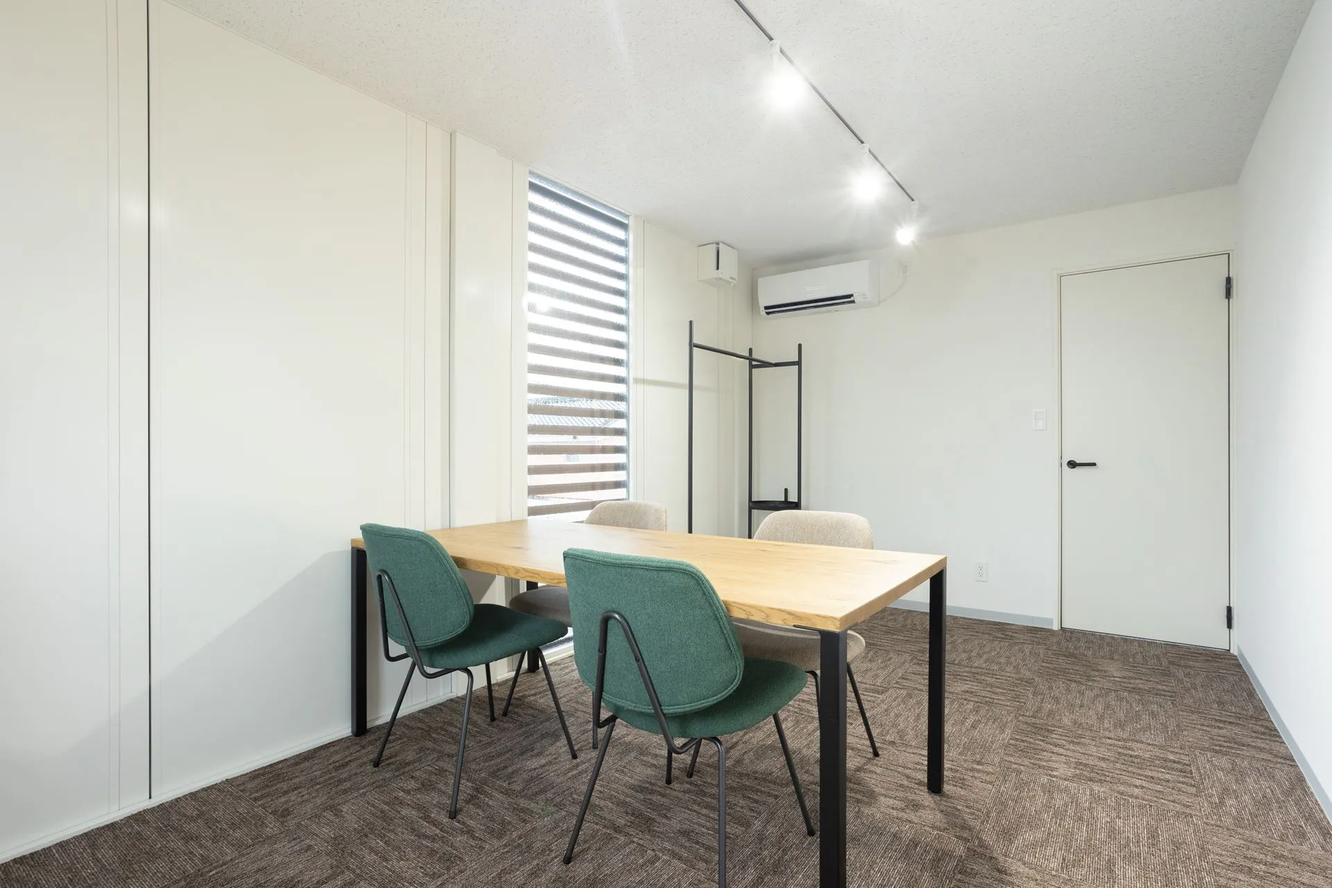 【山口県山口市】自主企画マルシェやワークショップに最適なお手頃価格のレンタルスペース「Meeting2」／敷地全体の貸切イベント開催も可能！