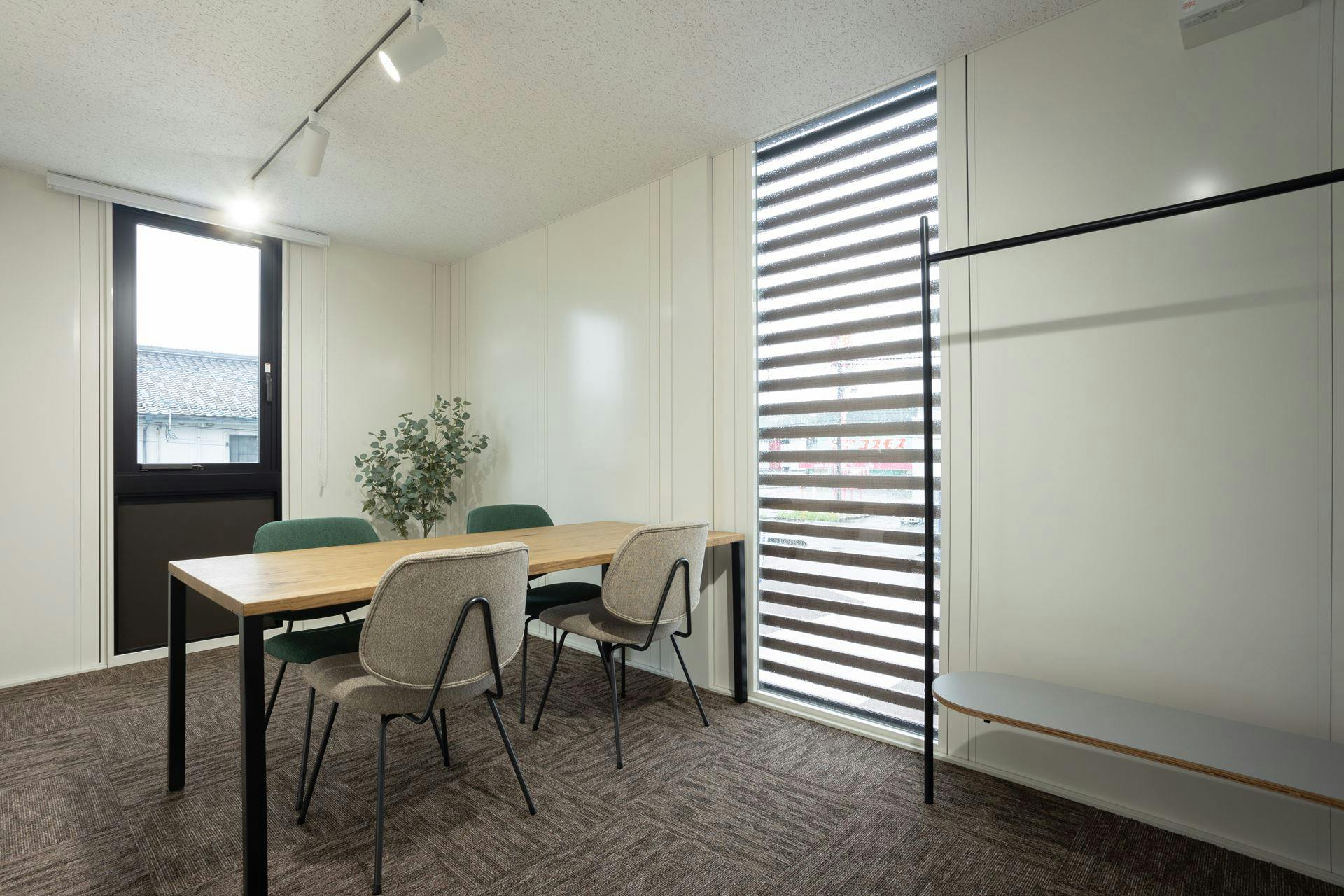 【山口県山口市】自主企画マルシェやワークショップに最適なお手頃価格のレンタルスペース「Meeting2」/敷地全体の貸切イベント開催も可能!