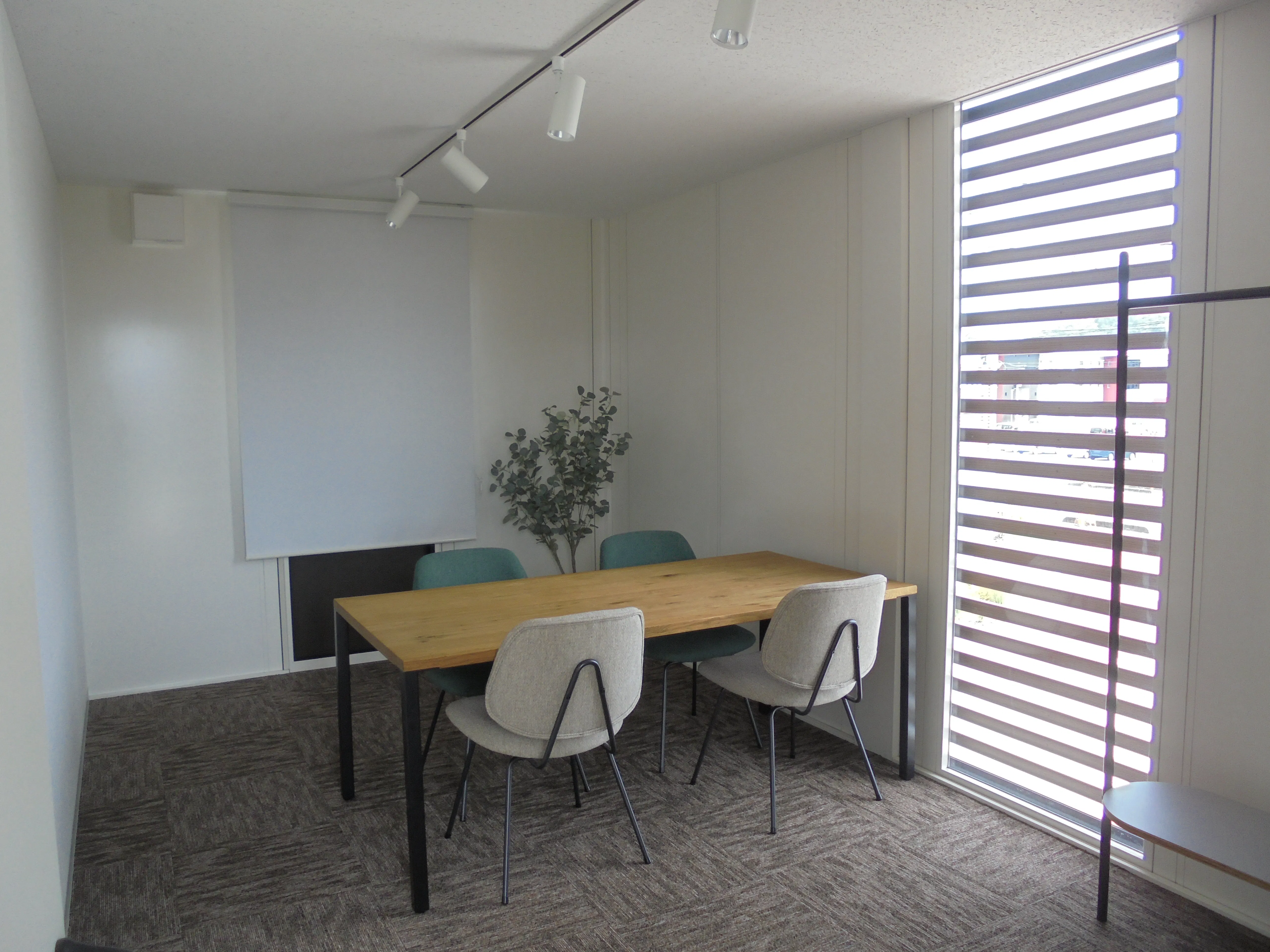 【山口県山口市】自主企画マルシェやワークショップに最適なお手頃価格のレンタルスペース「Meeting2」／敷地全体の貸切イベント開催も可能！