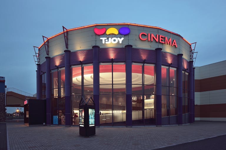 【T・ジョイ蘇我】プロモーションや撮影に最適なロビースペースの画像4