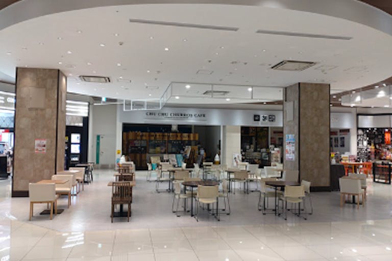 【イオンモール徳島】1FHIKARIコートの画像1