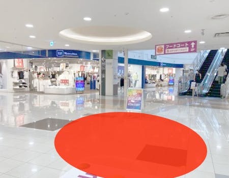 【イオンモール小山】プロモーションや物販、食物販のポップアップストアに適した1F GAP前広場の催事イベントスペース