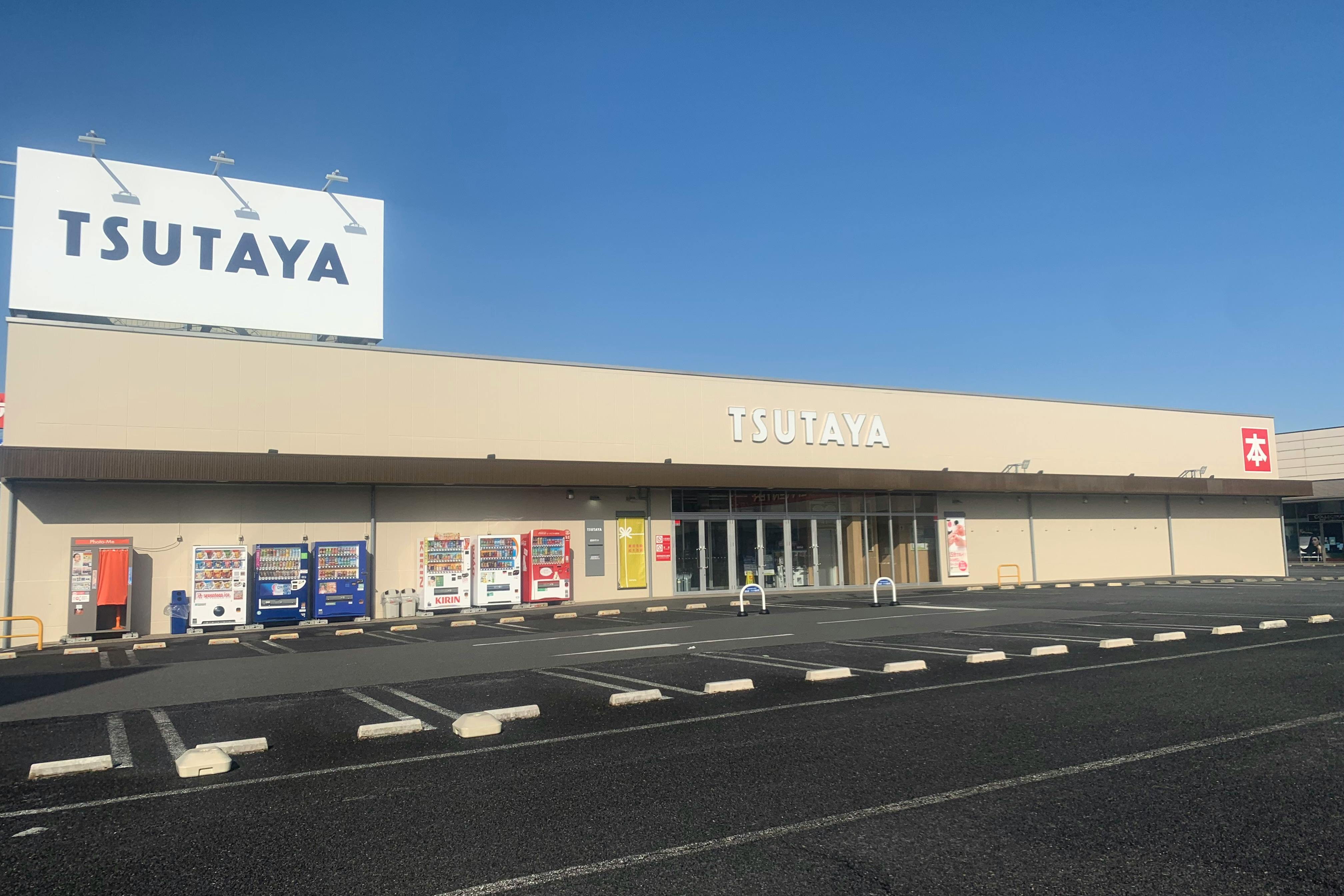 【TSUTAYA佐倉店】物販やプロモーションに適した入口左側イベントスペース