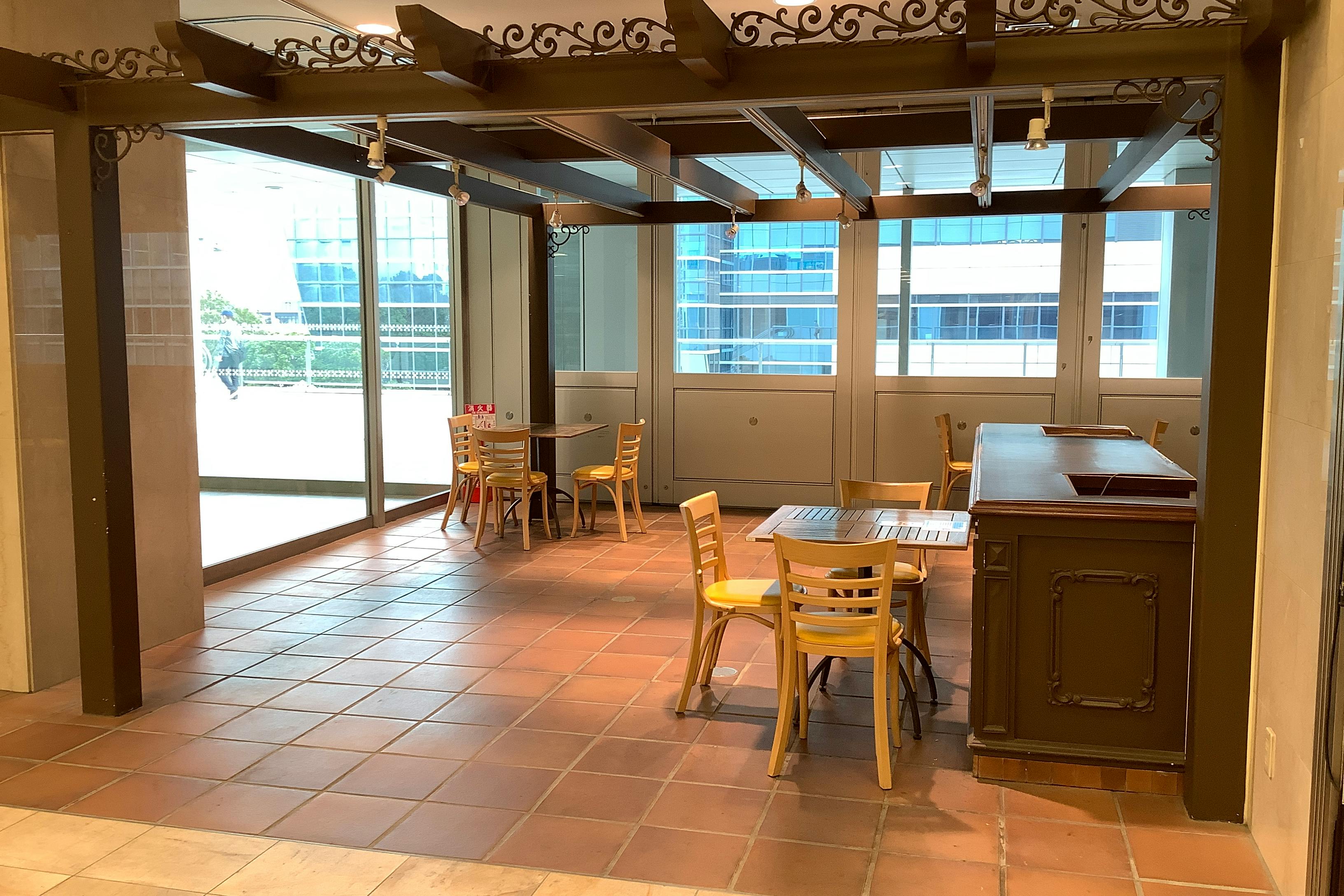 【東京ビッグサイト駅直結】(TFTビル 区画①)オフィスワーカー向けの食物販やポップアップストアやプロモーションイベントに最適なエントランス付近のイベントスペース