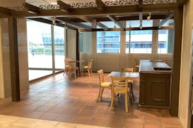 【東京ビッグサイト駅直結】(TFTビル 区画①)オフィスワーカー向けの食物販やポップアップストアやプロモーションイベントに最適なエントランス付近のイベントスペース