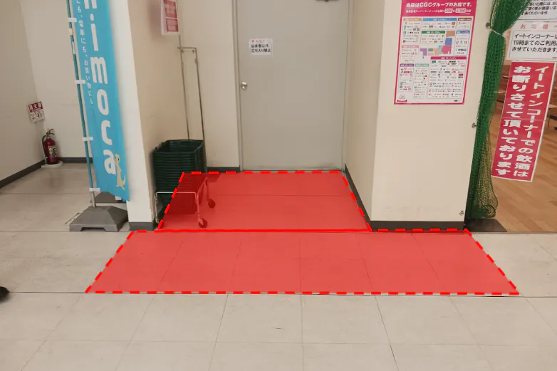 【スピナ到津店】イートインコーナー横 販促プロモーションや物販に最適なスーパー店内催事イベントスペース