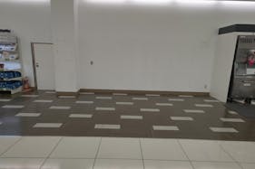 【西友 沼津店】1階ギフト売場横 プロモーション用途や物販、食物販のポップアップストアに最適なスーパー店内催事イベントスペース